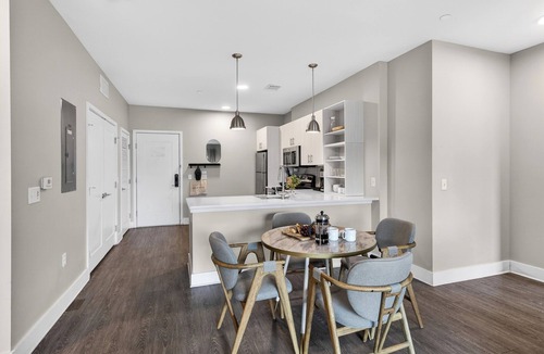 Midtown House | Walkable Hillsboro Village + Terrace | Near Downtown + Music Row | Belcourt