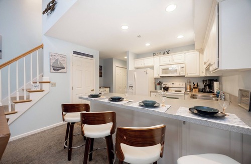 Alexandria Bay House | Waterfront Boathouse Villa in the Heart of the 1000 Islands, Alexandria Bay