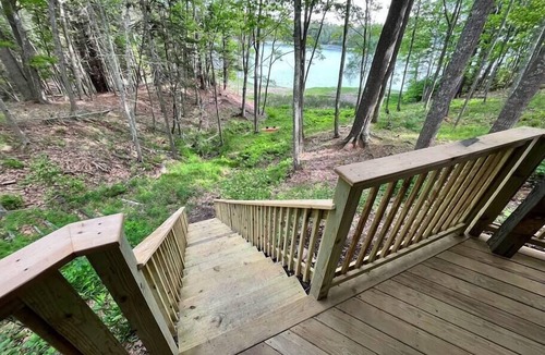 Freeport House | Waterfront, Newly Built, Spacious Apartment!