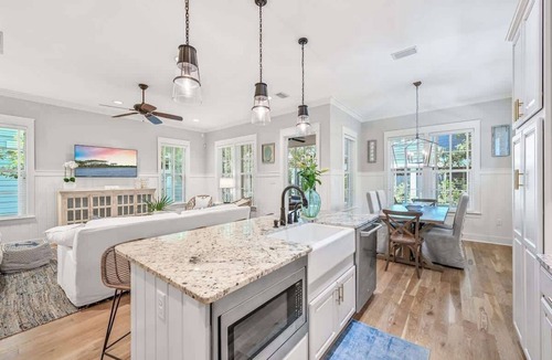 WaterSound West Beach House | Watersound West-4 bikes-Heated/Community Pool