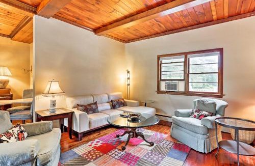Town of Wawayanda House | Wawayanda House on 62 Acres - Multiple Fireplaces!