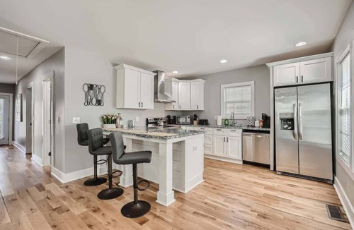 Pittsburgh House | Weekend Atlanta Escape | 3 Bedroom Near Downtown
