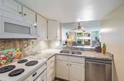 Kahaluu Bay Condo | White Sands Village #217 – Perfect Tropical Escape