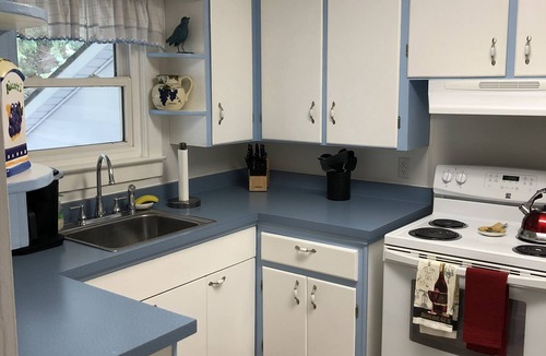 Town of Reading House | Wine Trail Dreams - 2 BR Cottage - Perfect location on the Seneca Wine Trail!