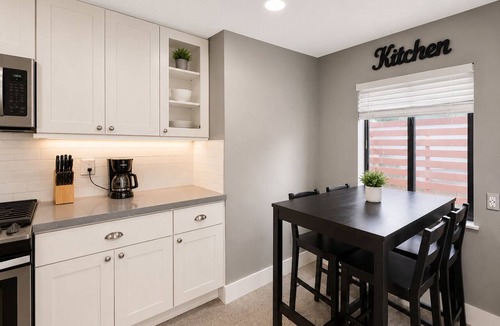 Riverside Park House | Wonderful 3-bedroom house with AC in sunny Fort Lauderdale