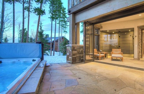 Timber Trail House | Wonderful Ski-In/Ski-Out Home w/Private Hot Tub, Shared Pool, Free WiFi, W/D