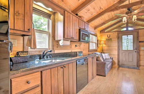 Mill Spring Cabin | Year-Round Adventure! Rustic Cabin in Mill Spring