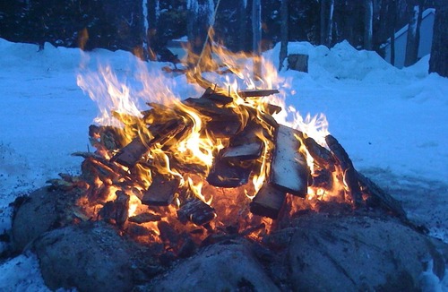 Town of Webb Cottage | Year Round Waterfront Cottage on Third Lake- Great Location For Winter Sports