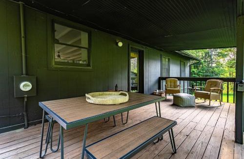 Livingston Manor House | Zenwood Manor - Modern Cottage with Woodstove and Firepit