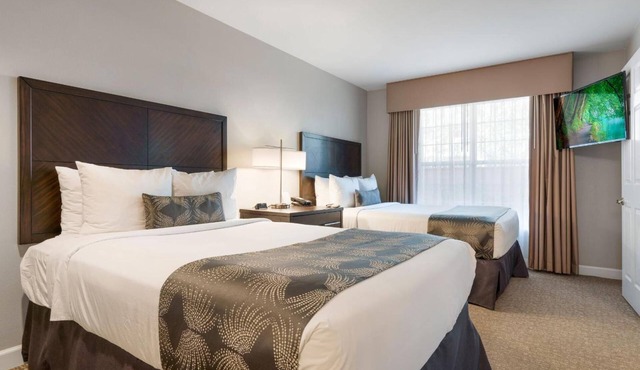 1BR Suite w/Full Kitchen, Pool: 1.1 Mi to Brea Sports Park & Local Dining