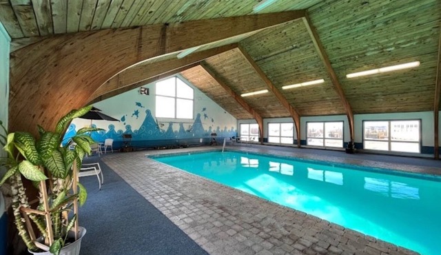 4 Relaxing Units | Stay Close to Aroostook State Park With Parking & Breakfast