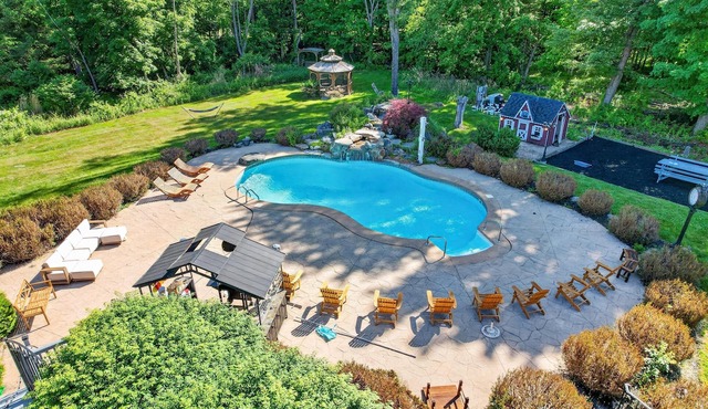 6BR w/Heated Pool, Fire Pit & Gazebo | Sleeps 22