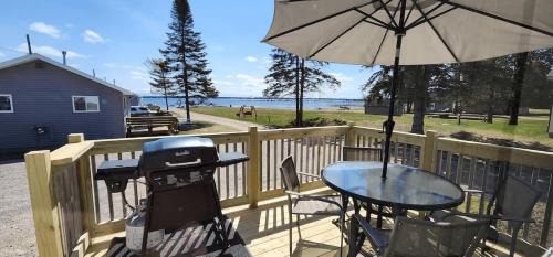 #7 Kipling Cottages Last Resort on Lake Michigan