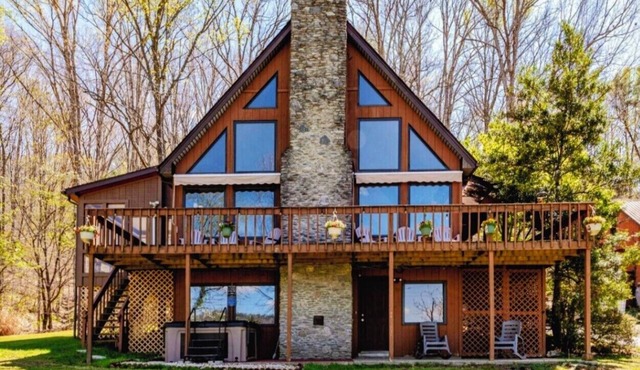 A-Frame Farm Retreat - Suffolk Punch Horses · Hot Tub · Sauna · Pond · 58 Acres