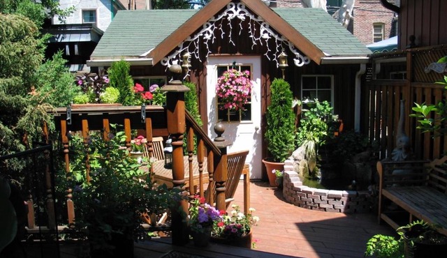 A Seaton Dream in Toronto