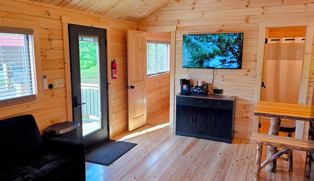 Abbot Trailside Lodging