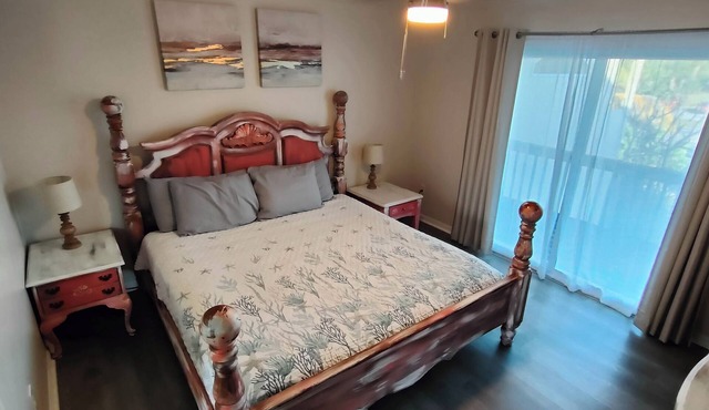 Beachfront Duplex 6BR/4BA – 16+ Guests – Paradise Park, Melbourne FL