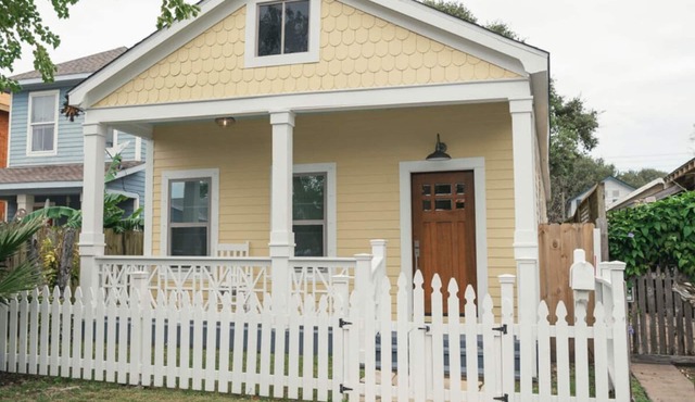 Beautiful bungalow, close to the beach, pets are welcome!
