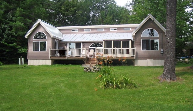 Beautiful Embden Single Level Lakehouse
