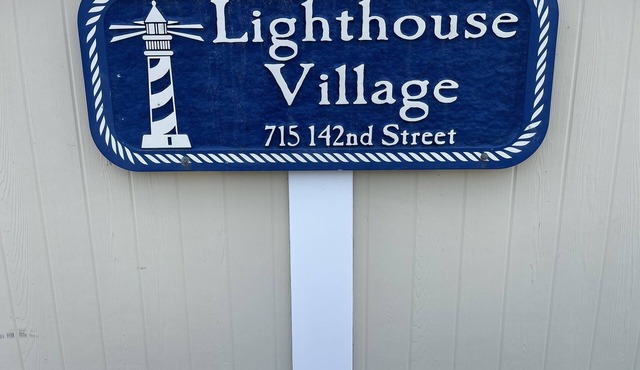 Beautiful Ocean City. MD Condo close to Delaware & Maryland Beaches