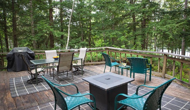 Belgrade Lake house with Dock!