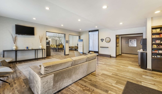 Best Western Plus Nashville Airport Hotel
