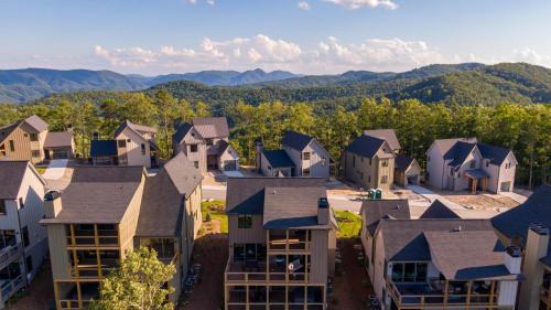 Blue Ridge Sanctuary at Blue Ridge Mountain Club