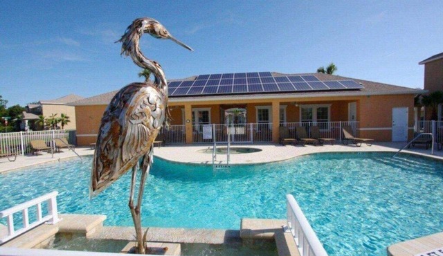 Brand New 3 bed Modern Town Home On a Luxury Development Close to Disney