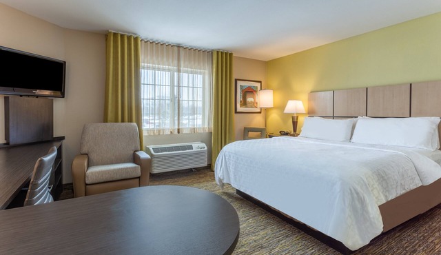 Candlewood Suites Airport by IHG