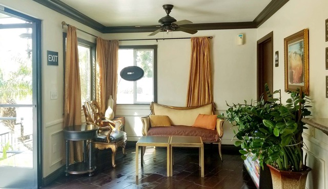 Casa Bella Inn - In Los Angeles (Downtown Los Angeles)