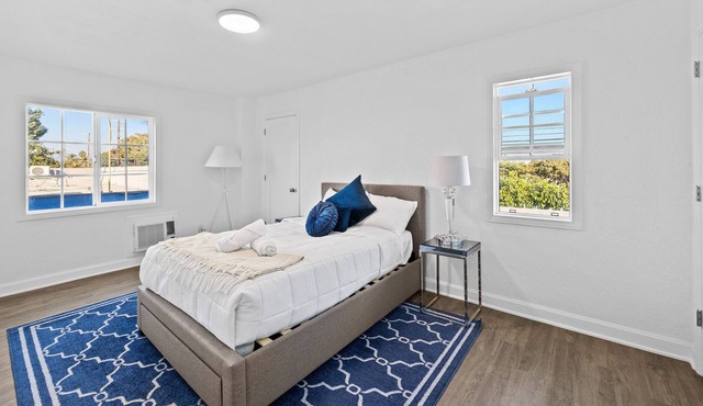 Charming City Stay: Your Home in Los Angeles