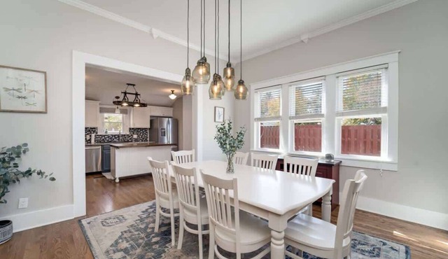 Charming Craftsman Home in Dickson | Pet Friendly in Dickson