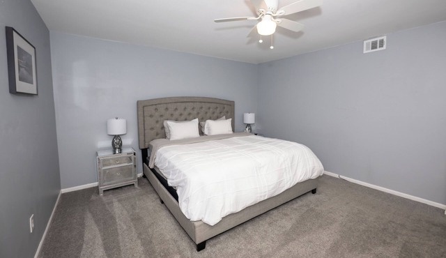 Charming Overland Park Retreat near KC Attractions