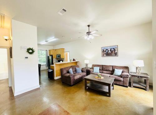 Chateau 6 in Hammond