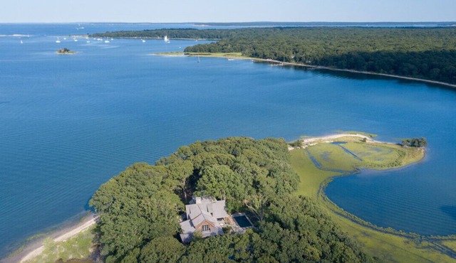 Congdon's Point Shelter Island