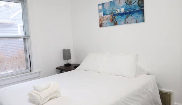 Convenient 3 Bed/1 Bath Home
