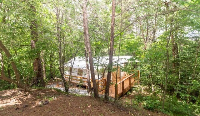 Cooler than your average stay - Glamourous Camping - The Miner