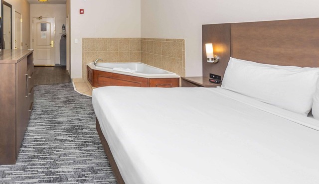 Country Inn & Suites by Radisson, Smyrna - Atlanta Northwest
