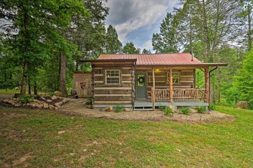 Covered Deck & Fire Pit: Smoky Mountain Cabin in Cosby