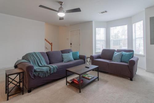 Cozy 2BR Home Near Atlanta, Six Flags and Trails