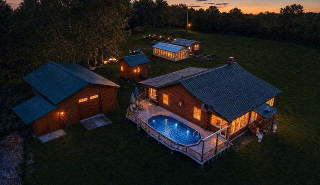 🏞️ Creekside Catskills Escape | Pool, Hot Tub, Sauna & Fire Pit 🔥
