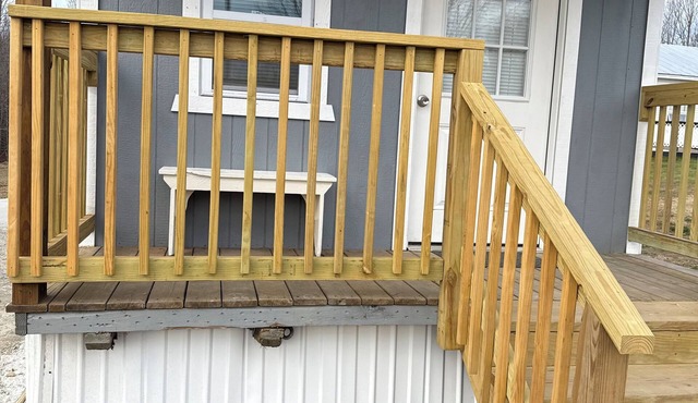 Cute, comfy, clean, safe, quiet, welcoming community in Madison. Pet-friendly