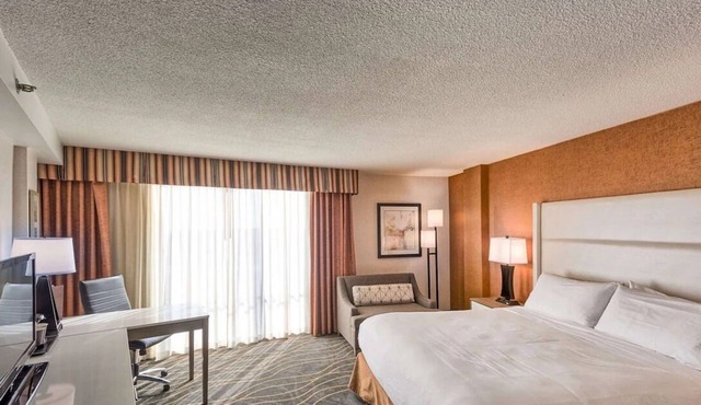 Downtown Portland Stay with Pool and Gym Near Old Port and Casco Bay