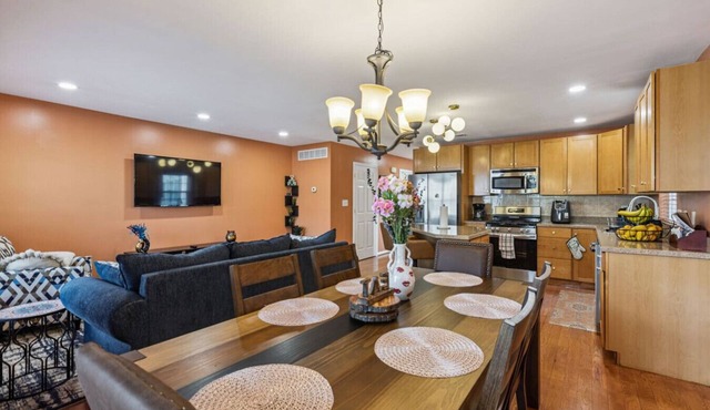 Drexel Hill Iconic Suburban Retreat in Drexel Hill