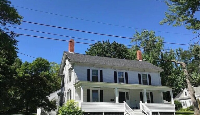 Enchanting 6 Bdrm home, 3 min from beautiful Downtown