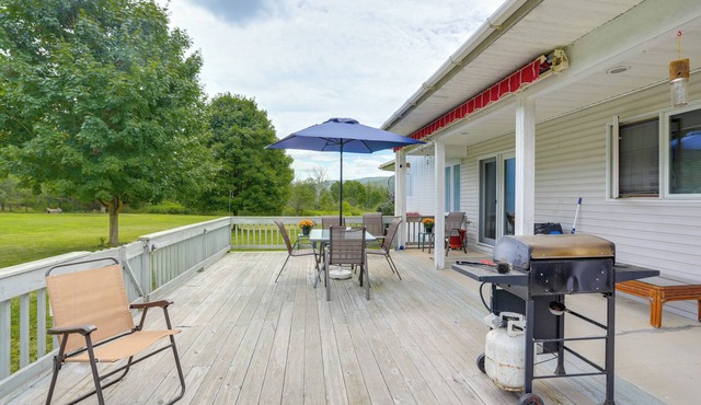 Fairgrounds Access: Home w/Trailer Parking!