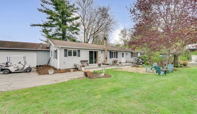 Fishing Pond & Spacious Yard: Quiet Home in Sodus!