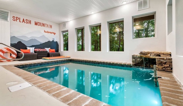 Free Dollywood Tix/Indoor Heated POOL/VIEWS/Quiet
