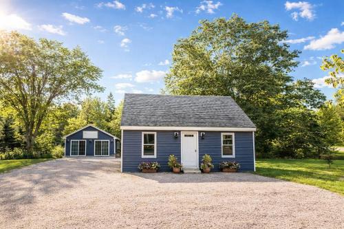 Gateway to Acadia Renovated Milbridge Coastal Home