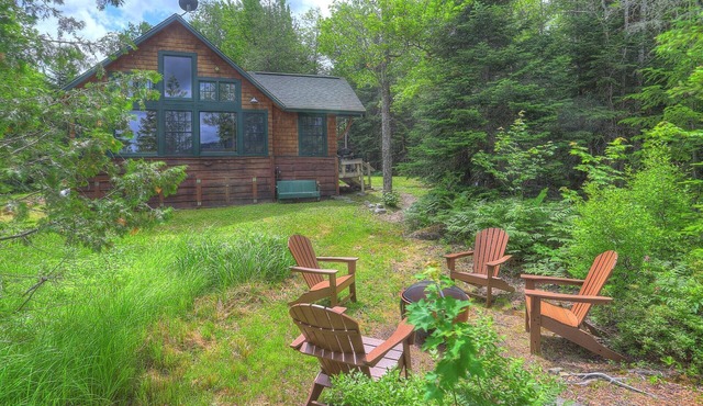 Gerstley - Quiet, secluded adorable camp on Loon Lake